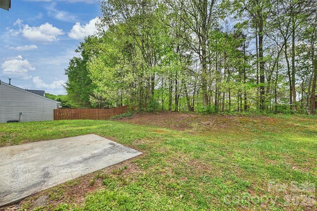 11118 Gold Pan Road, Charlotte, NC 28215