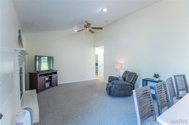 906 Pheasant Hill Drive, Rolla, MO 65401