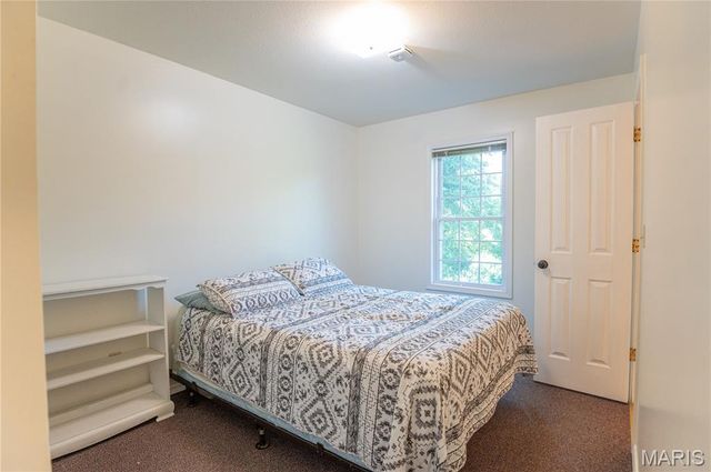 906 Pheasant Hill Drive, Rolla, MO 65401