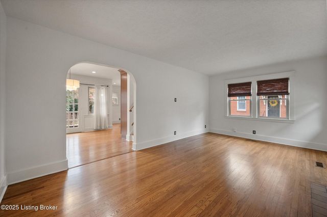 2342 Emerson Ave, Louisville, KY 40205