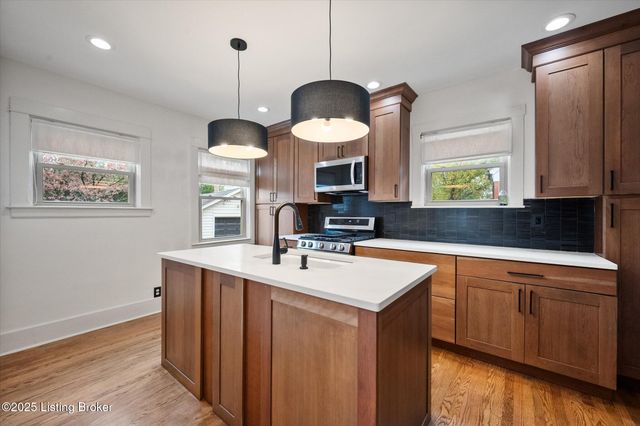 2342 Emerson Ave, Louisville, KY 40205