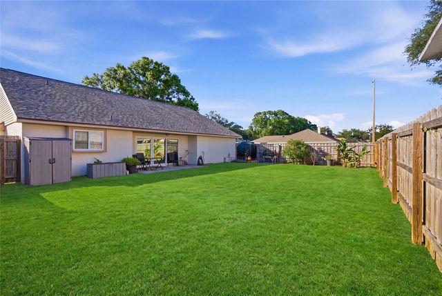 1918 BLUE SAGE COURT, Brandon, FL 33511