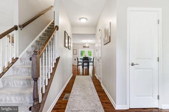 6324 VINT HILL RD, Warrenton, VA 20187