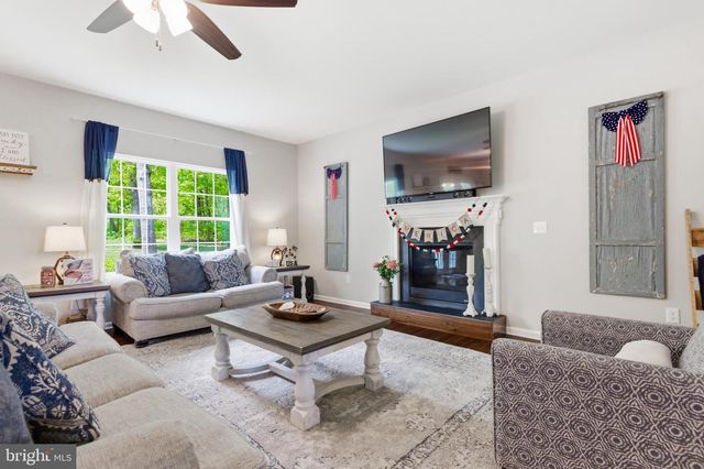 6324 VINT HILL RD, Warrenton, VA 20187