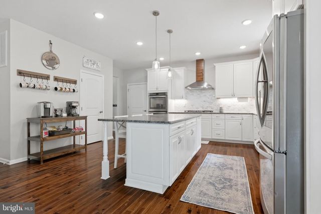 6324 VINT HILL RD, Warrenton, VA 20187
