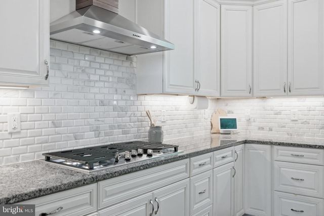 6324 VINT HILL RD, Warrenton, VA 20187