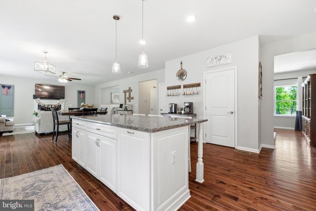 6324 VINT HILL RD, Warrenton, VA 20187
