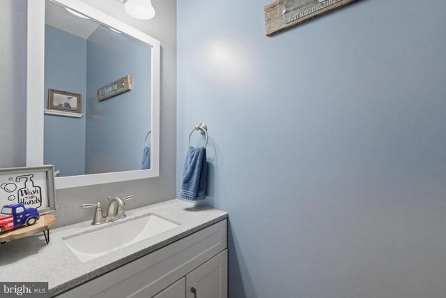 6324 VINT HILL RD, Warrenton, VA 20187