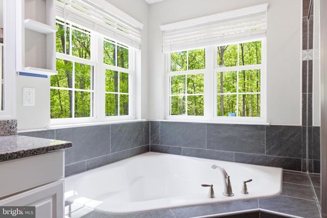 6324 VINT HILL RD, Warrenton, VA 20187