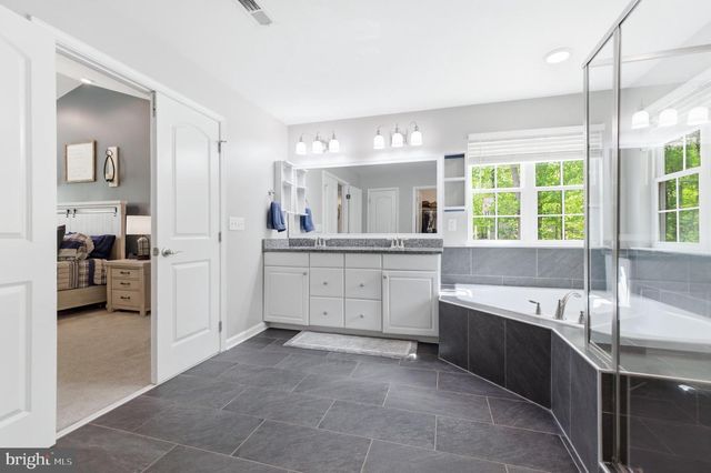6324 VINT HILL RD, Warrenton, VA 20187