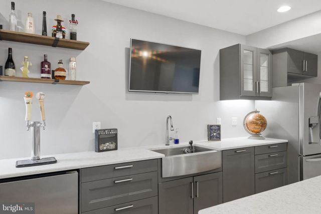 6324 VINT HILL RD, Warrenton, VA 20187