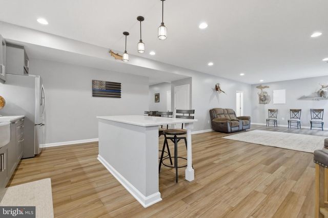 6324 VINT HILL RD, Warrenton, VA 20187