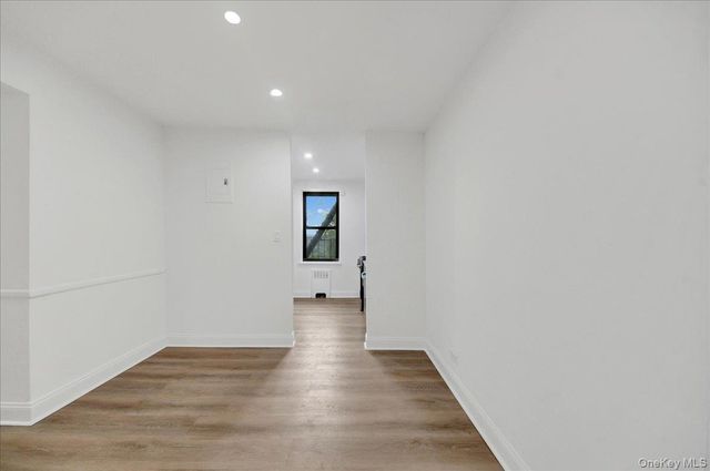 3840 Greystone Avenue 3A, Bronx, NY 10463