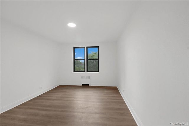 3840 Greystone Avenue 3A, Bronx, NY 10463