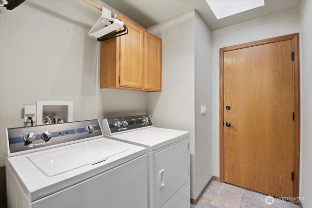 1123 SW Kalama Lp, Oak Harbor, WA 98277