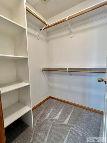 3162 Thayer Bridge Circle, Idaho Falls, ID 83402