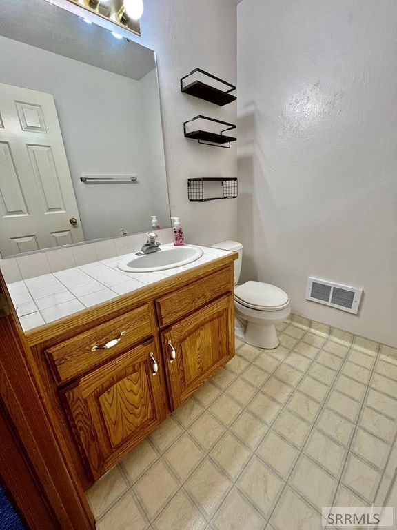 Image 9 of property listing at 3162 Thayer Bridge Circle, Idaho Falls, ID 83402