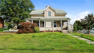 54 E Earle Street, Cumberland, RI 02864