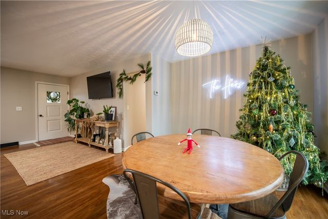 6045 Cleveland Avenue SE, East Sparta, OH 44626