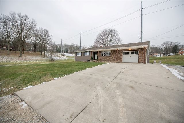 6045 Cleveland Avenue SE, East Sparta, OH 44626