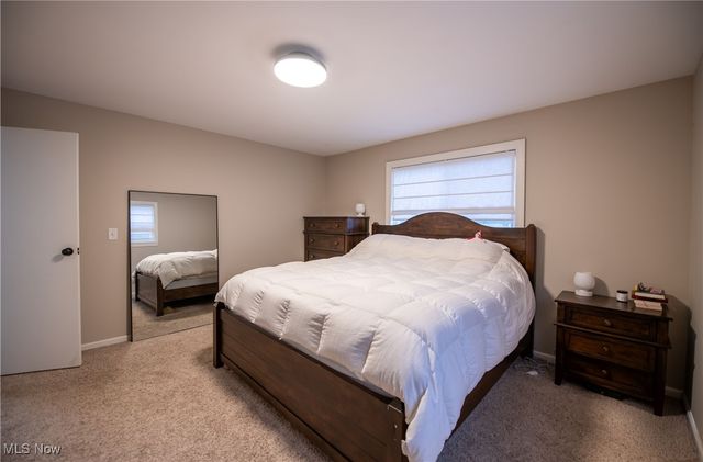 6045 Cleveland Avenue SE, East Sparta, OH 44626