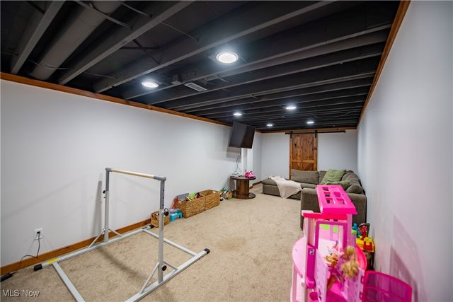 6045 Cleveland Avenue SE, East Sparta, OH 44626