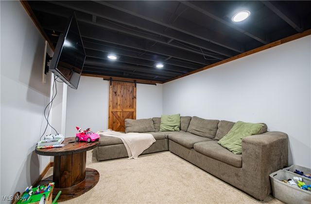 6045 Cleveland Avenue SE, East Sparta, OH 44626