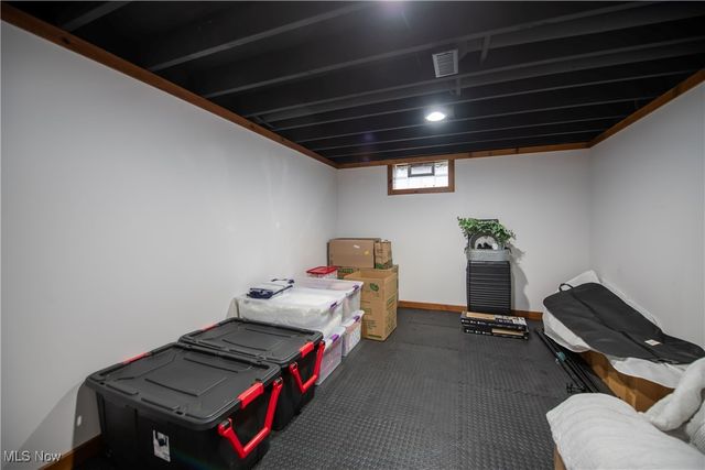 6045 Cleveland Avenue SE, East Sparta, OH 44626