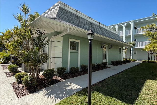 701 POINSETTIA ROAD 340, Belleair, FL 33756