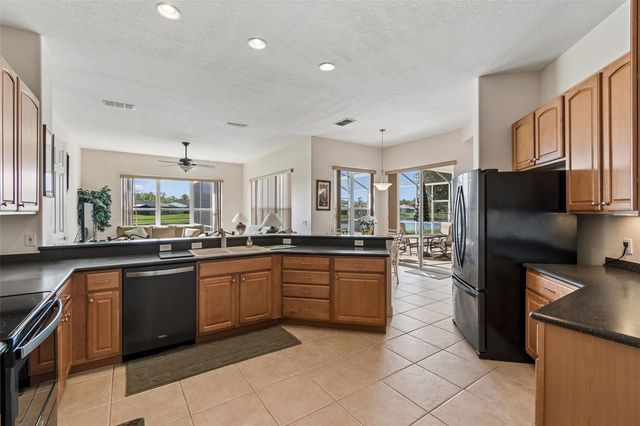 813 GLENDORA ROAD, Kissimmee, FL 34759