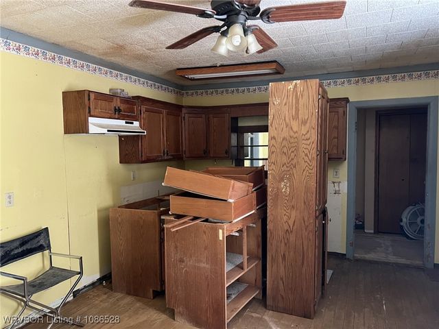 9505 E Highway 10, Greenwood, AR 72936