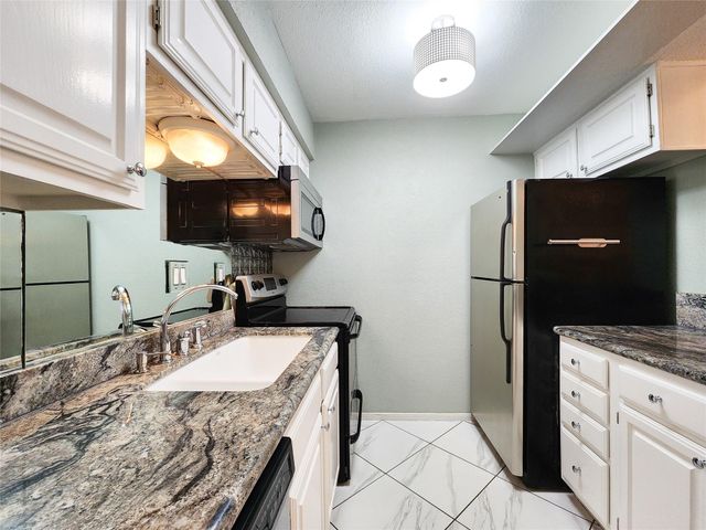 1860 White Oak Drive 236, Houston, TX 77009