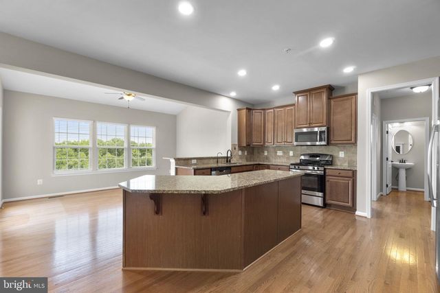 18317 CHELSEA KNOLLS DR, Mount Airy, MD 21771