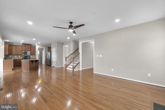 18317 CHELSEA KNOLLS DR, Mount Airy, MD 21771