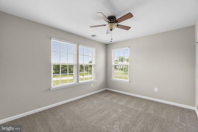 18317 CHELSEA KNOLLS DR, Mount Airy, MD 21771