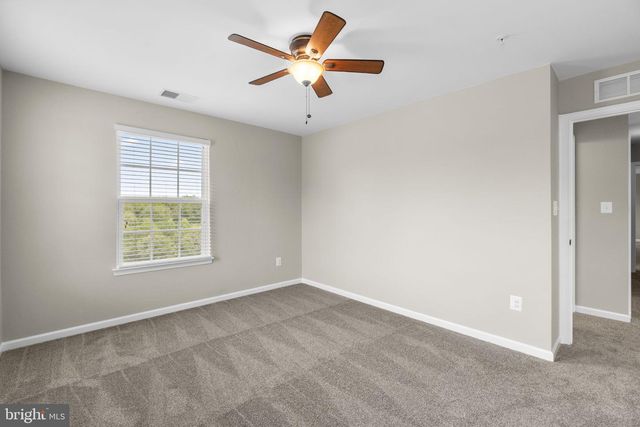 18317 CHELSEA KNOLLS DR, Mount Airy, MD 21771