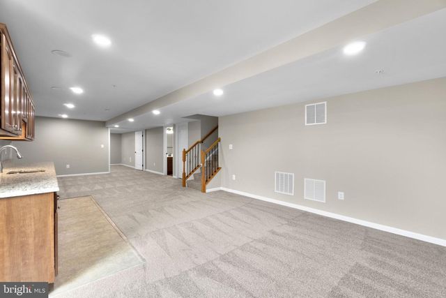 18317 CHELSEA KNOLLS DR, Mount Airy, MD 21771