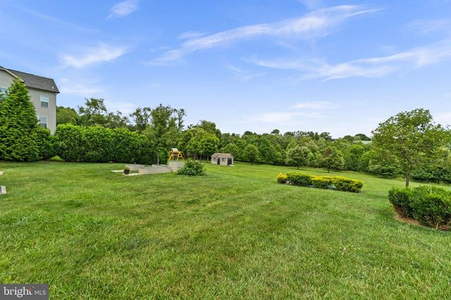 18317 CHELSEA KNOLLS DR, Mount Airy, MD 21771