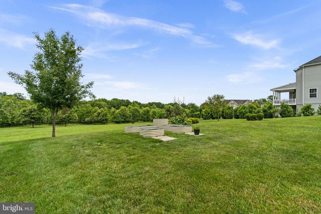 18317 CHELSEA KNOLLS DR, Mount Airy, MD 21771
