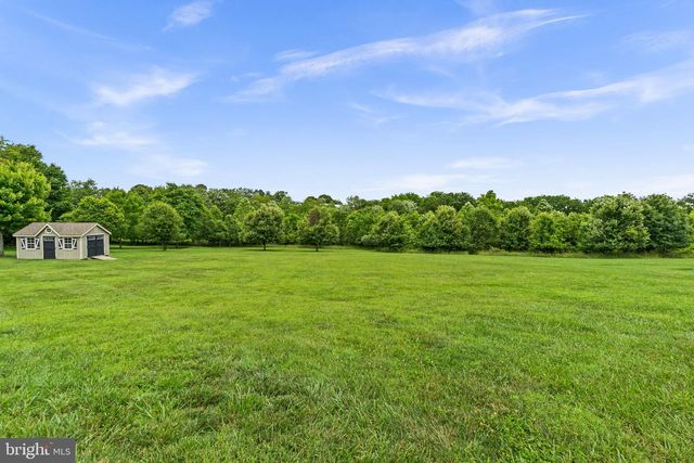 18317 CHELSEA KNOLLS DR, Mount Airy, MD 21771