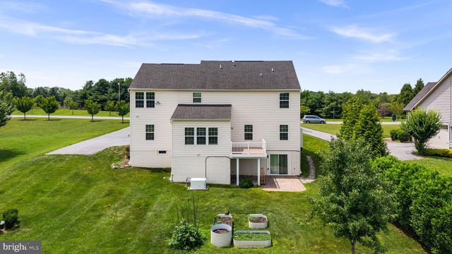 18317 CHELSEA KNOLLS DR, Mount Airy, MD 21771