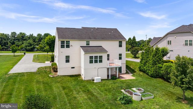 18317 CHELSEA KNOLLS DR, Mount Airy, MD 21771