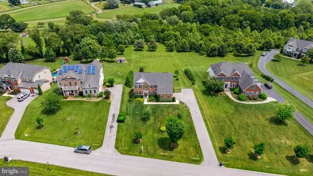 18317 CHELSEA KNOLLS DR, Mount Airy, MD 21771