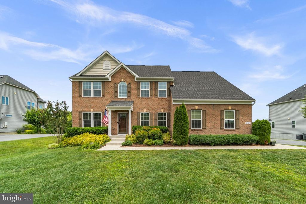 18317 CHELSEA KNOLLS DR, Mount Airy, MD 21771