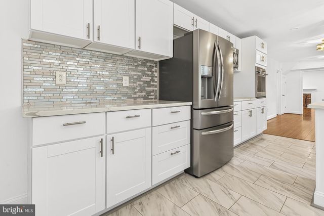 9005 EASTBOURNE LN, Laurel, MD 20708