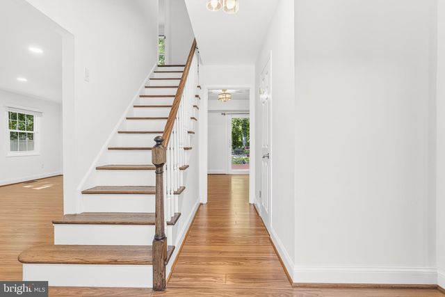 9005 EASTBOURNE LN, Laurel, MD 20708