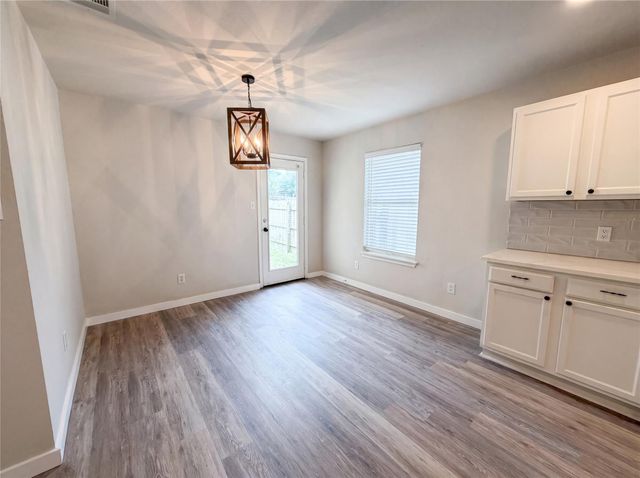 1076 Shadow Creek BLVD, Buda, TX 78610