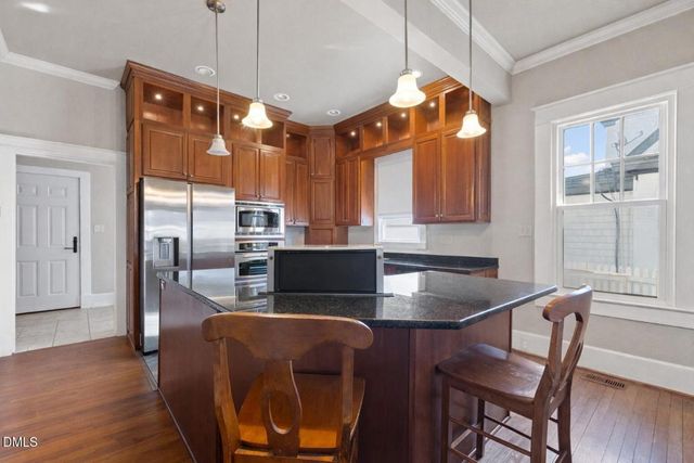 604 W Divine Street, Dunn, NC 28334