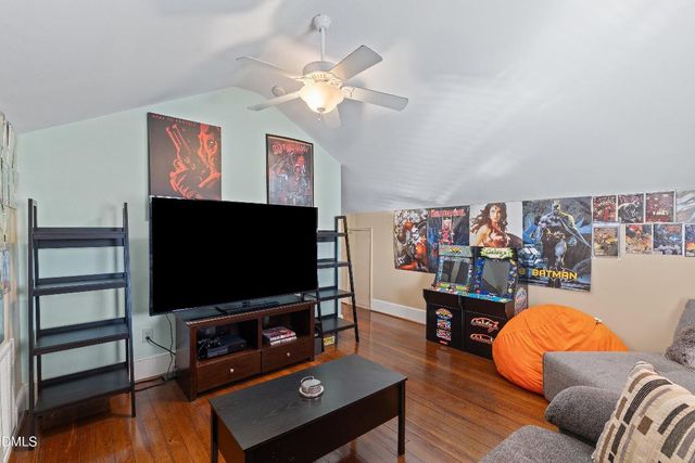 604 W Divine Street, Dunn, NC 28334