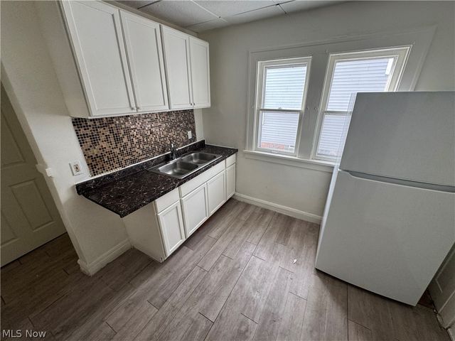 26931 Shoreview Avenue, Euclid, OH 44132